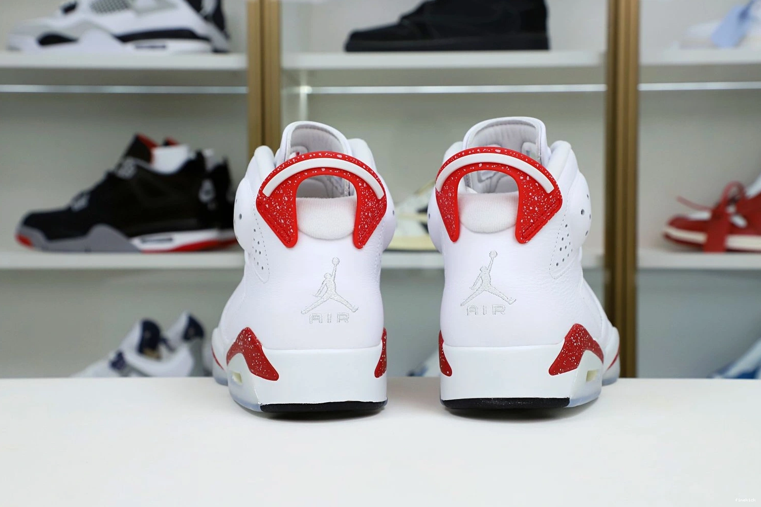 AIR RED OREO JORDAN 6 1203